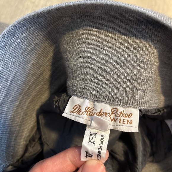 Dr. Haider Petkov Made in Vienna Fine Merino Wool Grey Pencil Midi Skirt - Picture 2 of 9